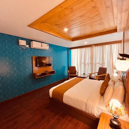 Winterline Resort Near Mall Road Manali - Centrally Heated & Air Cooled Buitenkant foto