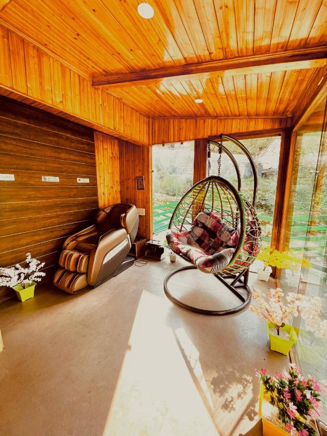 Winterline Resort Near Mall Road Manali - Centrally Heated & Air Cooled Buitenkant foto