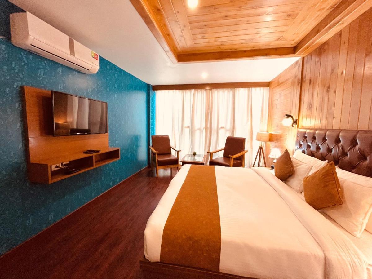 Winterline Resort Near Mall Road Manali - Centrally Heated & Air Cooled Buitenkant foto