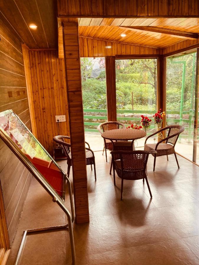 Winterline Resort Near Mall Road Manali - Centrally Heated & Air Cooled Buitenkant foto