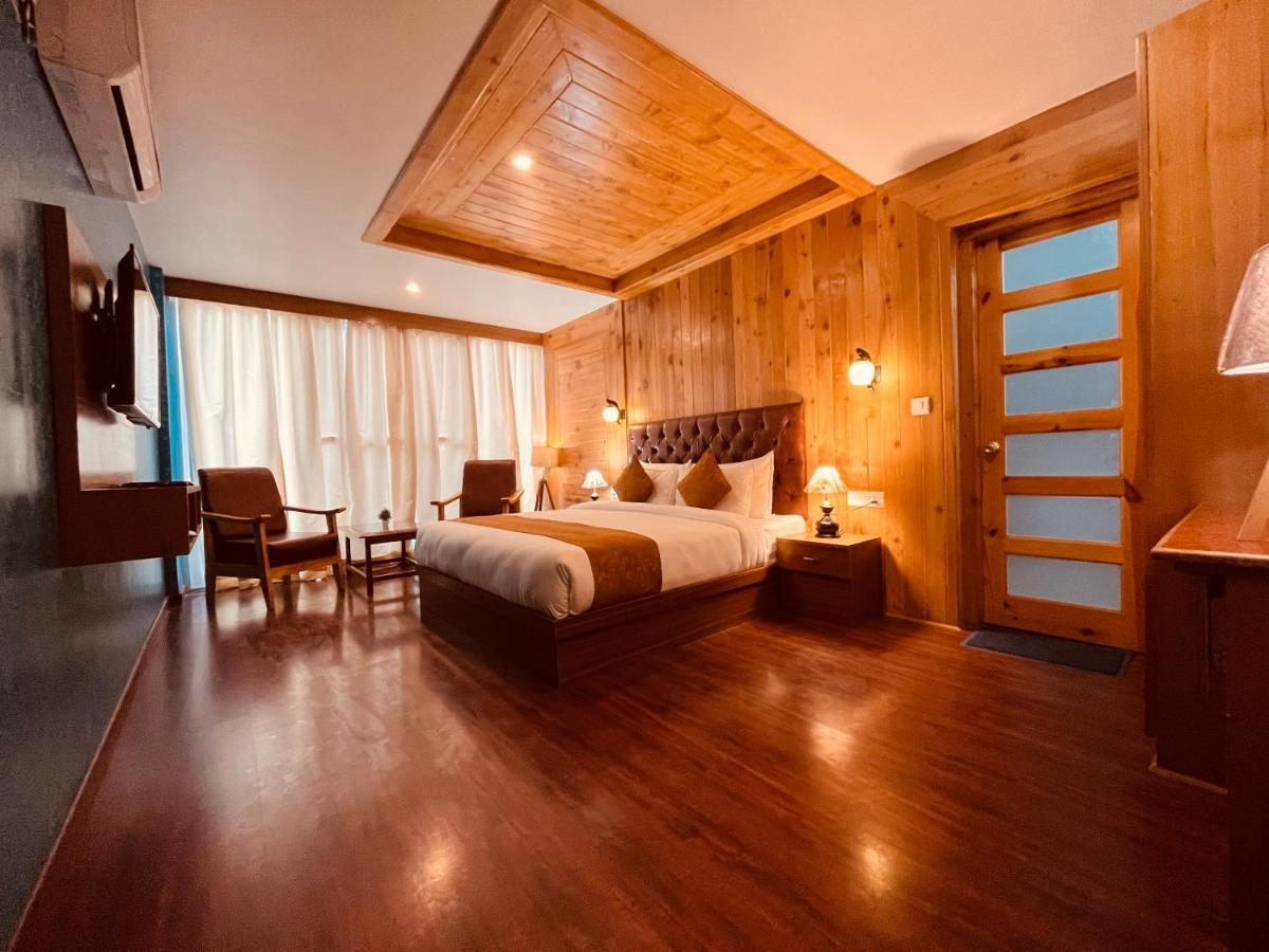 Winterline Resort Near Mall Road Manali - Centrally Heated & Air Cooled Buitenkant foto