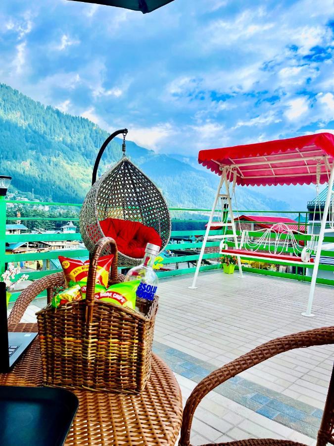 Winterline Resort Near Mall Road Manali - Centrally Heated & Air Cooled Buitenkant foto