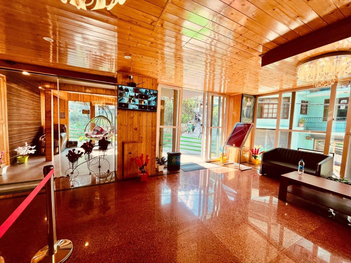 Winterline Resort Near Mall Road Manali - Centrally Heated & Air Cooled Buitenkant foto